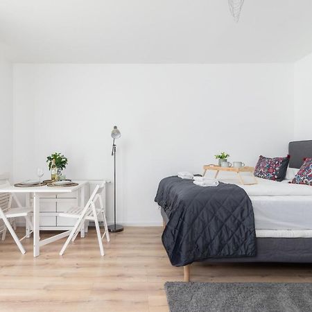 Elegant Pet-Friendly Studio In Krakow By Noclegi Renters Buitenkant foto